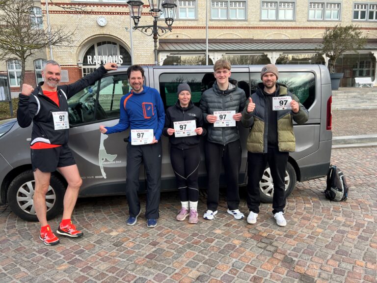Auf und neben der Strecke stark vertreten: Gemeinde Sylt erfolgreich beim 43. Syltlauf