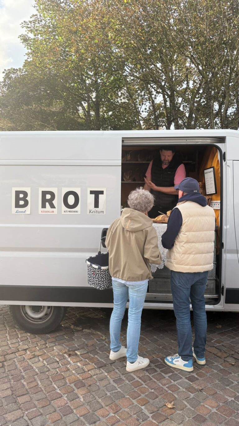 Neues Brotprojekt auf dem Westerländer Wochenmarkt: Drei Gründer, ein Brot und viel Experimentierfreude